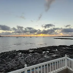 Apartamento Sol Y Mar, Corralejo